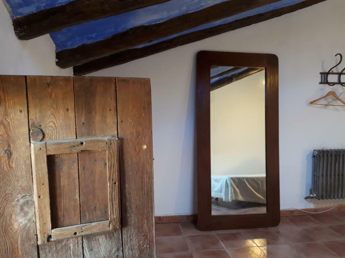 Molino Del Buho Pensionat Torre la Cárcel Exteriör bild
